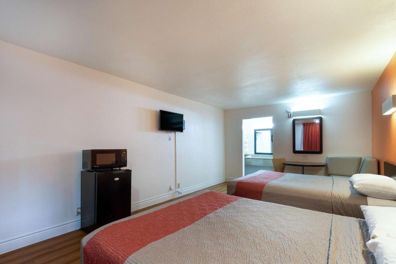 Motel 6-Houston, Tx - East Exterior foto